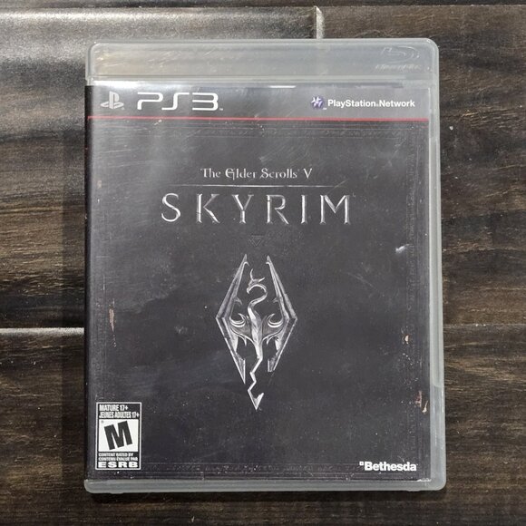 Sony PlayStation 3, PS3, The Elder Scrolls V: Skyrim. With Manual & Map - Picture 1 of 5